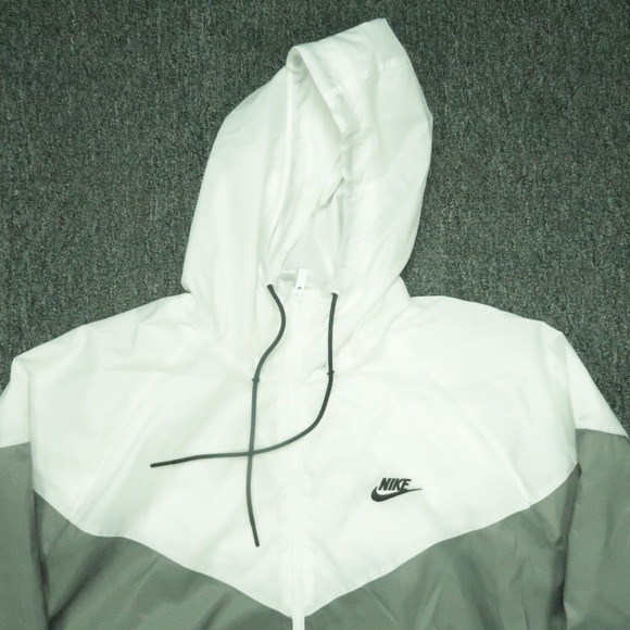 Nike Jacket Men XL Smoke Grey White Windrunner Windbreaker Sportswear Hooded - Picture 2 of 10